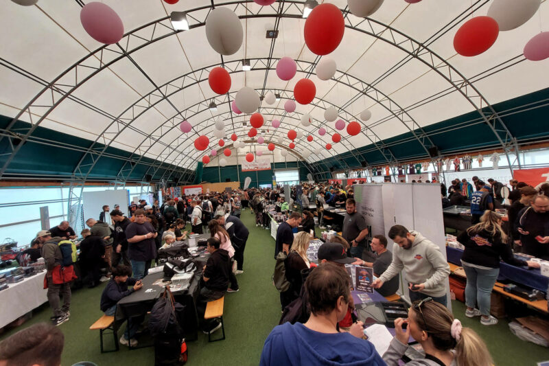 Austrian Cardshow im Sportcenter Donaucity 1220 Wien